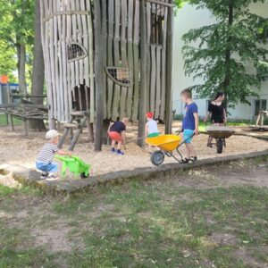 Neuer Fallschutz für unseren Garten