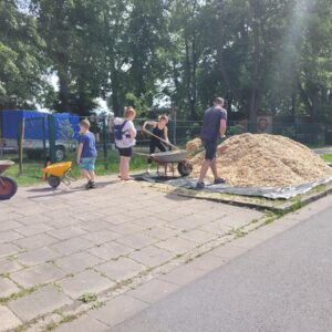 Neuer Fallschutz für unseren Garten